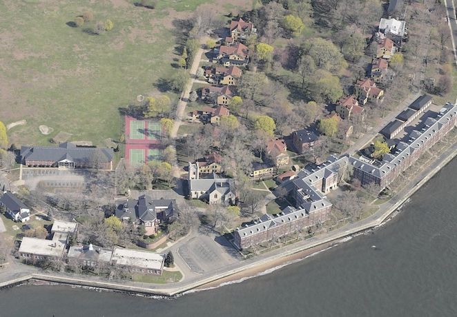 Governors Island: Governors Island -3